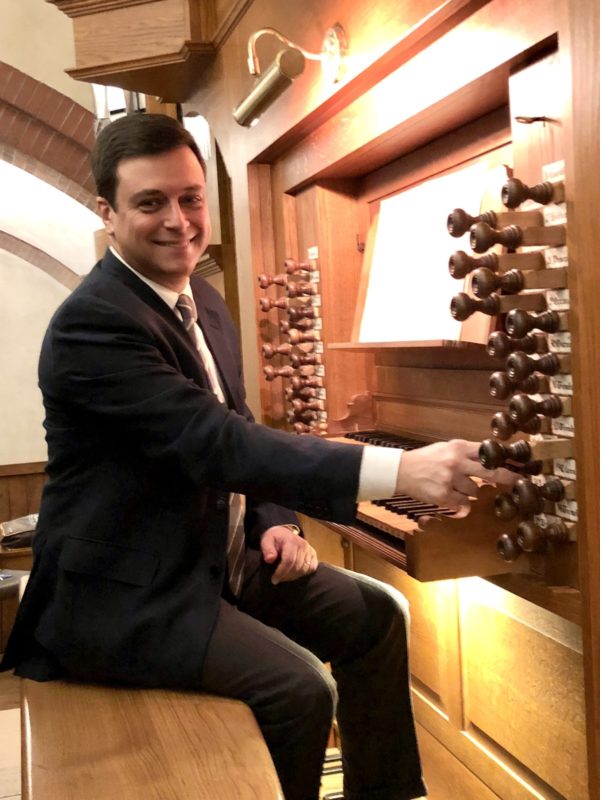 Alessio Corti<h4>Milan et Genève</h4>